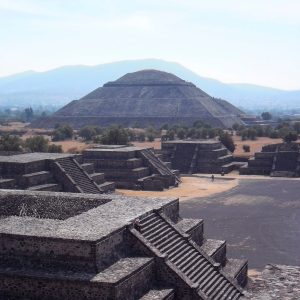 Seteh tour a las piramides de teotihuacan